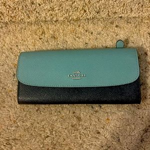 Coach Saffiano Wallet Sky Blue and Navy.  Silver zipper and hardware.  8 x 4 x 1